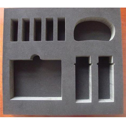 (二)厚片（piàn）吸塑托盤產業發展（zhǎn）的（de）三大（dà）製（zhì）約（yuē）因素: